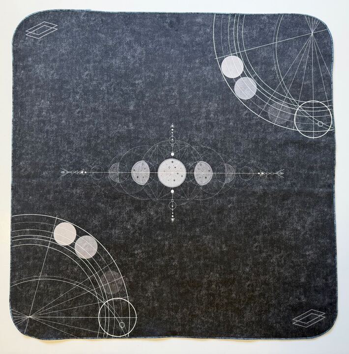 Cardware 2-Player Cloth Playmat - Moons
