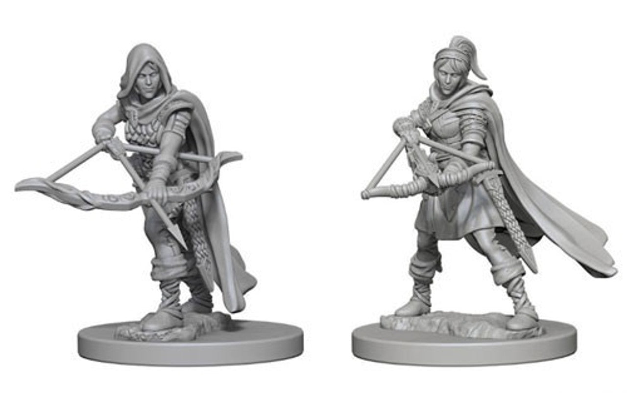 Dungeons & Dragons - Miniatures - W01 Human Female Ranger