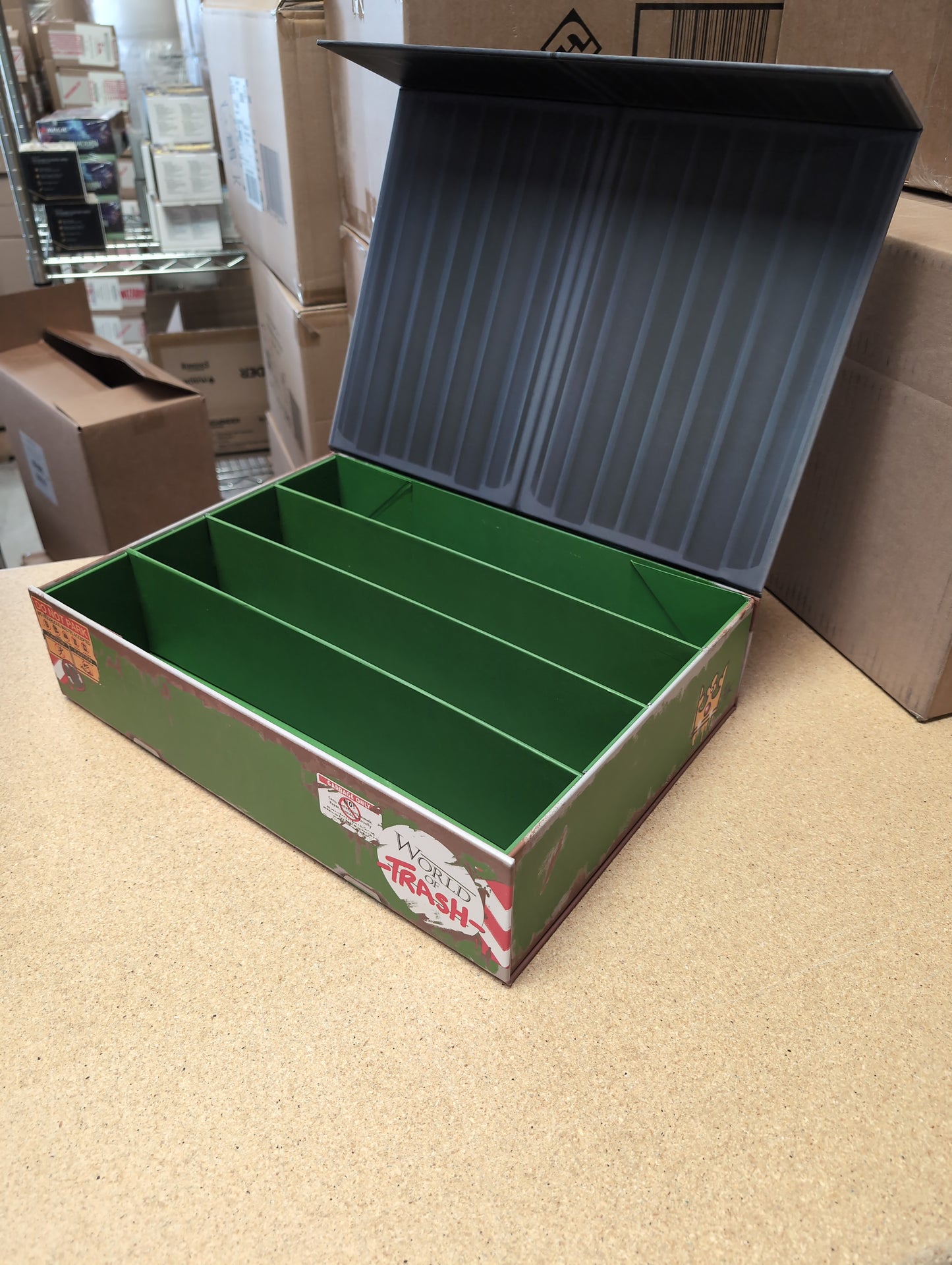 Deckbox - World of Trash - Dumpster Collectors Box